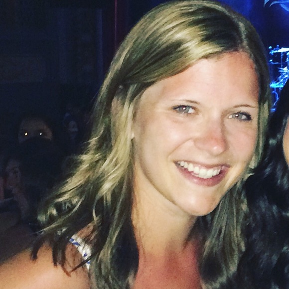 Meet your Posher, Ali - Picture 1 of 1